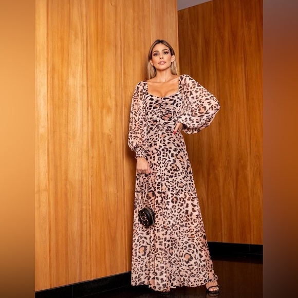 Women Long dress - Picture 1 of 7